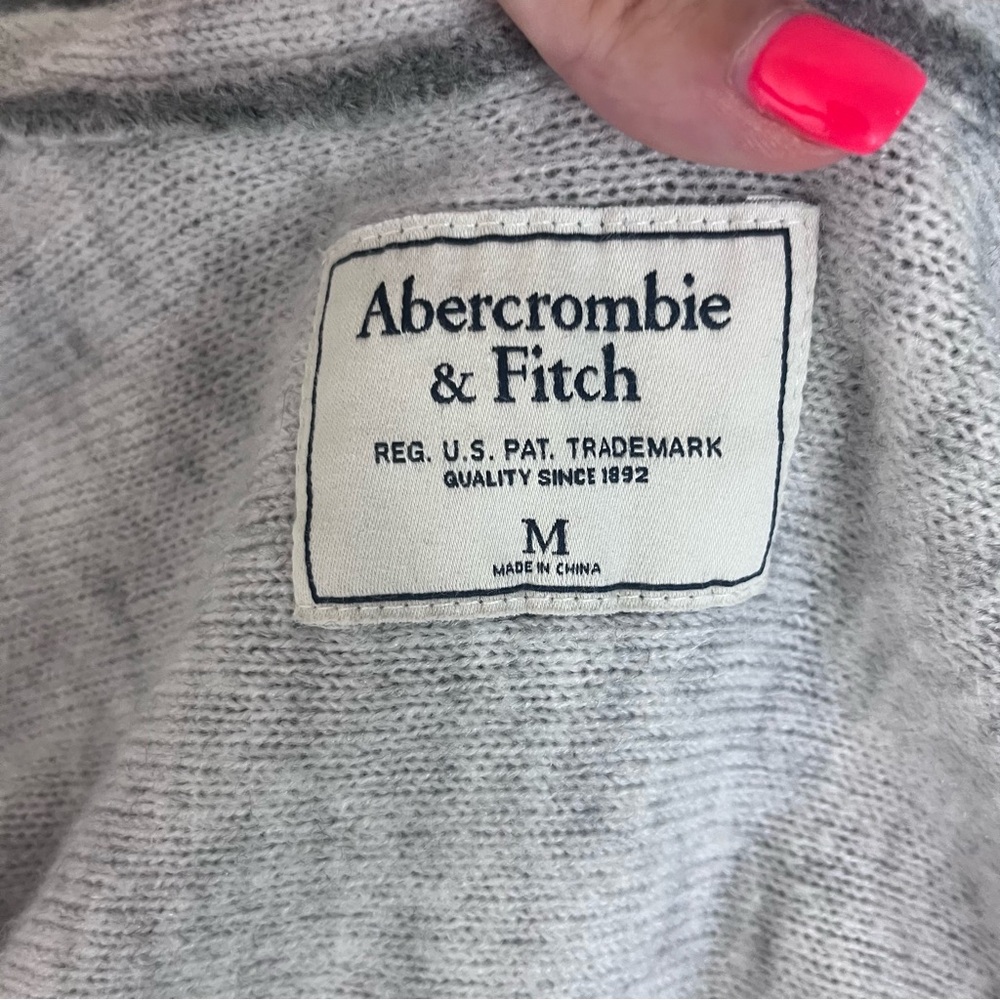 Abercrombie and Fitch Sweater Womens Medium Cardigan Open Front Knit Grey White - Picture 3 of 10